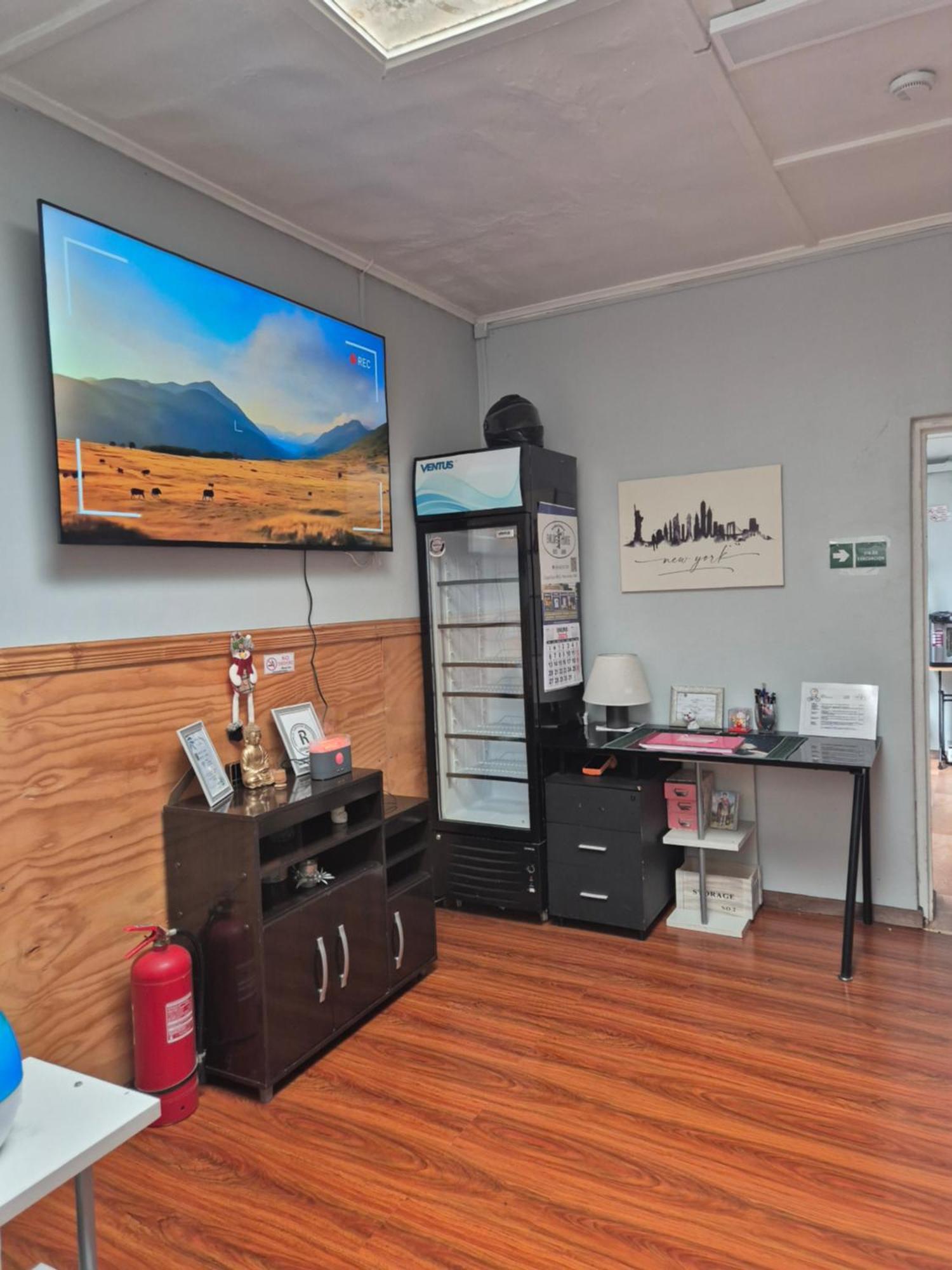 Alojamiento Emilia House Punta Arenas Extérieur photo