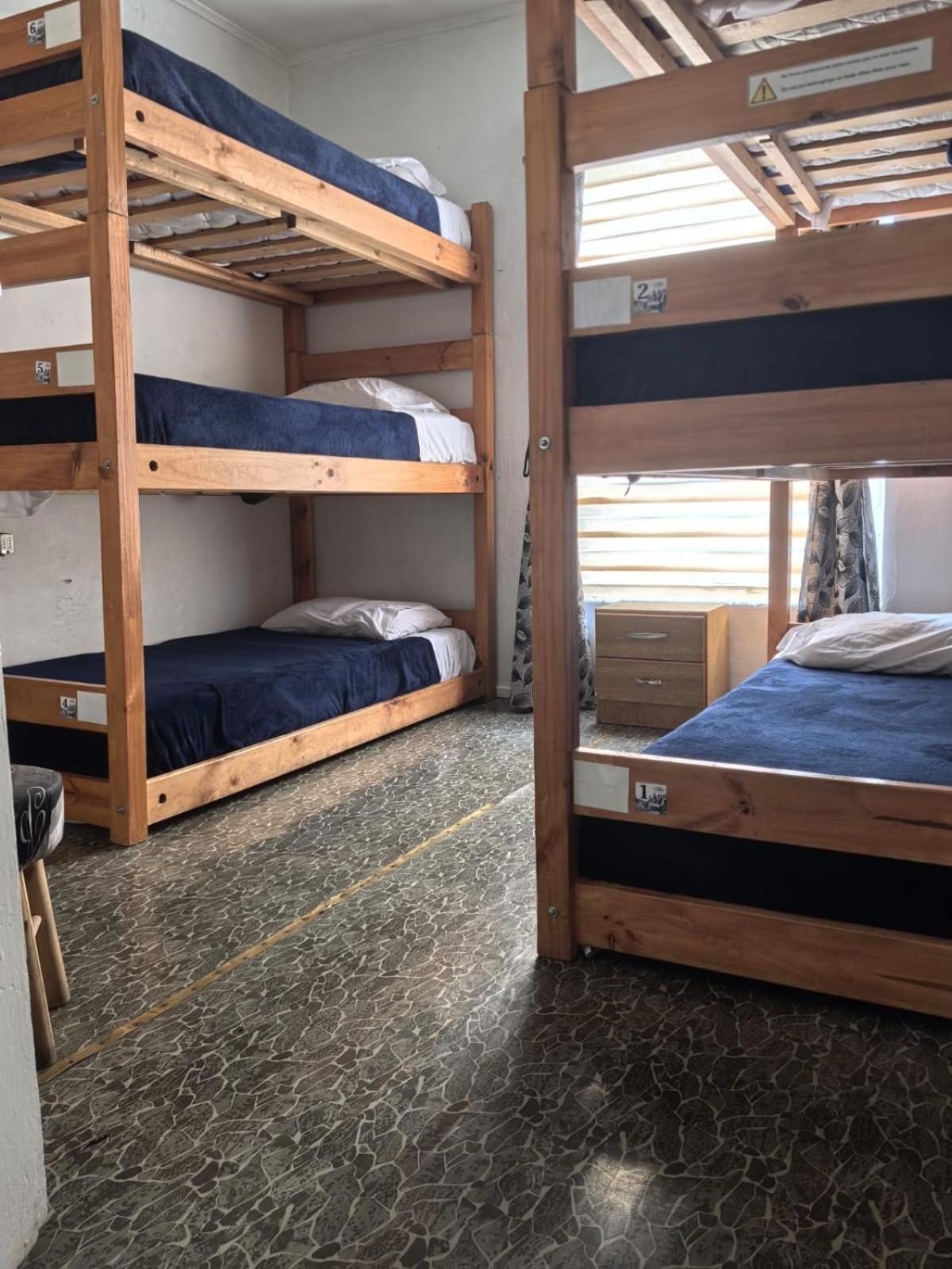 Alojamiento Emilia House Punta Arenas Chambre photo